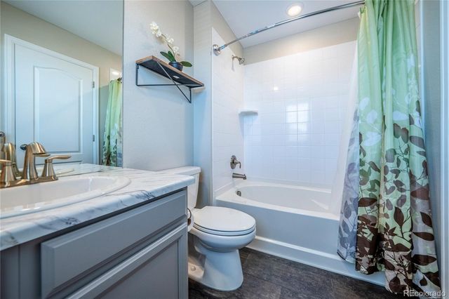 960 Avena Court, Elizabeth, CO 80107