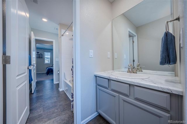960 Avena Court, Elizabeth, CO 80107