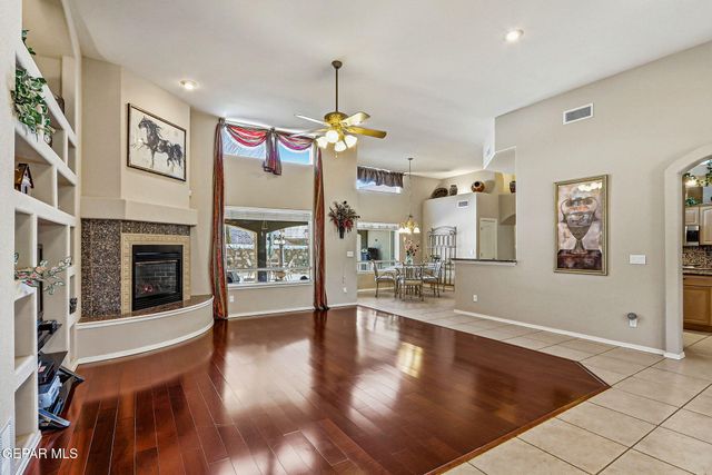 312 DESERT GARDEN Drive, Santa Teresa, NM 88008