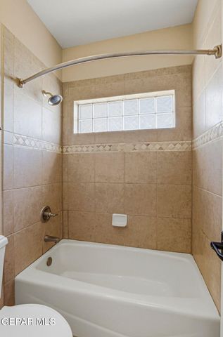 312 DESERT GARDEN Drive, Santa Teresa, NM 88008