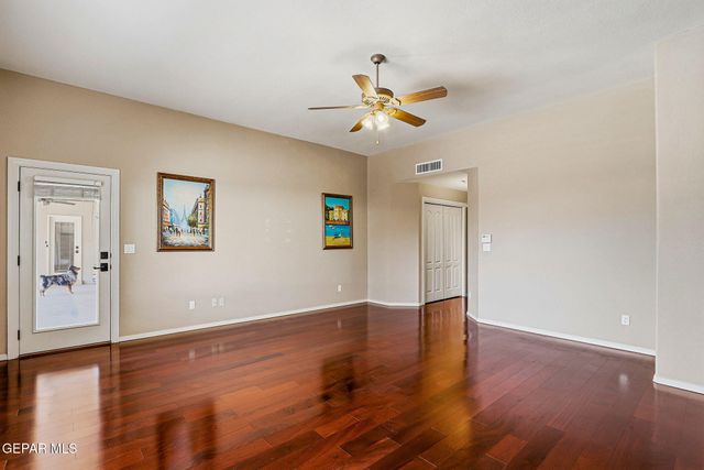 312 DESERT GARDEN Drive, Santa Teresa, NM 88008