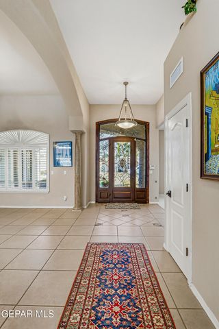 312 DESERT GARDEN Drive, Santa Teresa, NM 88008