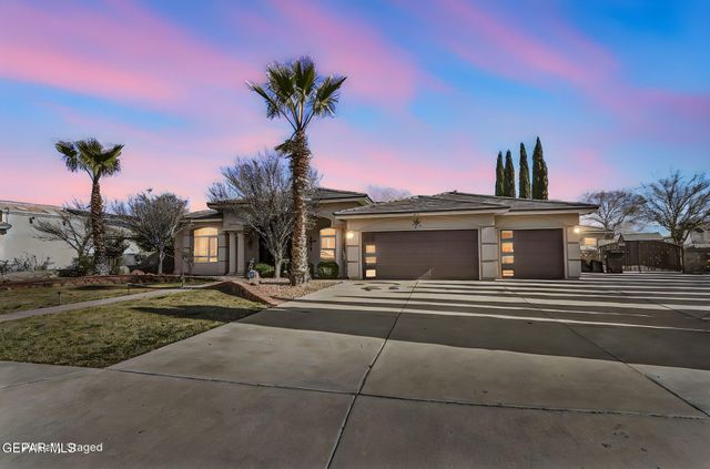312 DESERT GARDEN Drive, Santa Teresa, NM 88008