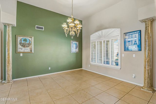 312 DESERT GARDEN Drive, Santa Teresa, NM 88008