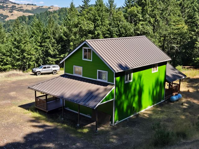 1553 Trinity Trail, Zenia, CA 95595