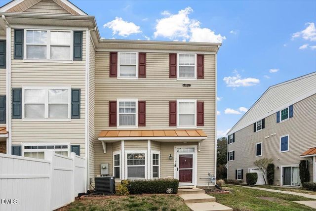 2211 Raven Road 108, Raleigh, NC 27614