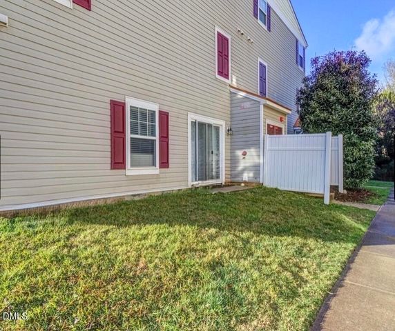 2211 Raven Road 108, Raleigh, NC 27614