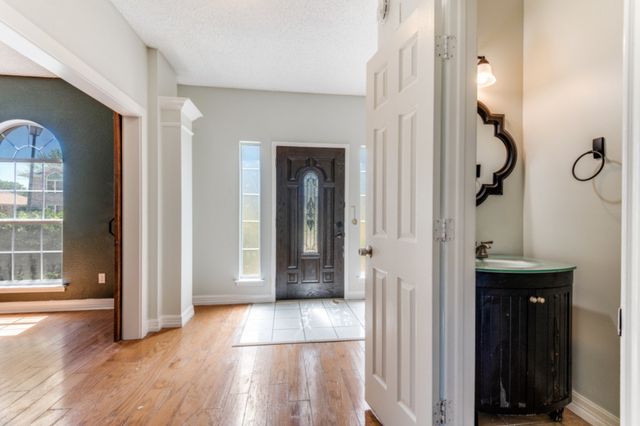 8509 Coventry Drive, Rowlett, TX 75089