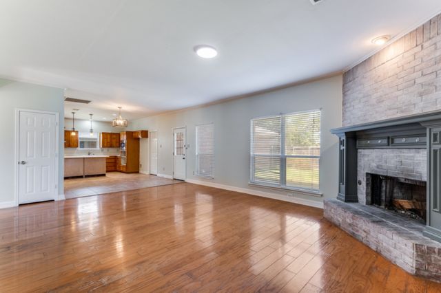 8509 Coventry Drive, Rowlett, TX 75089