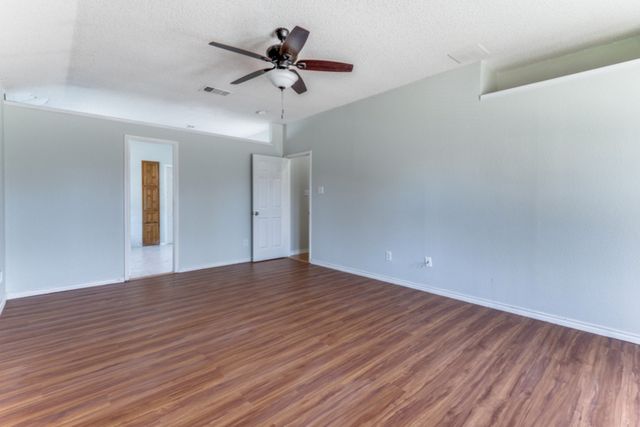 8509 Coventry Drive, Rowlett, TX 75089