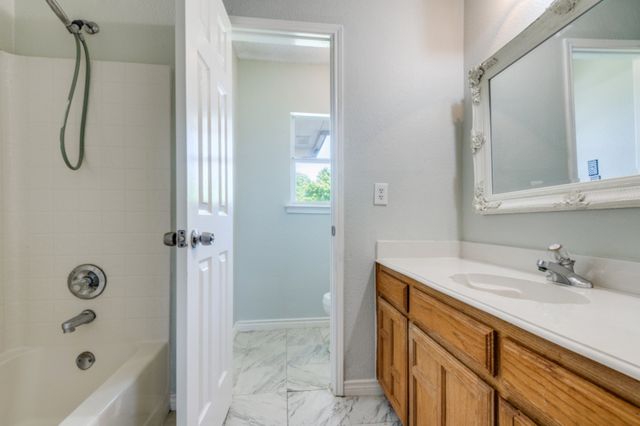 8509 Coventry Drive, Rowlett, TX 75089