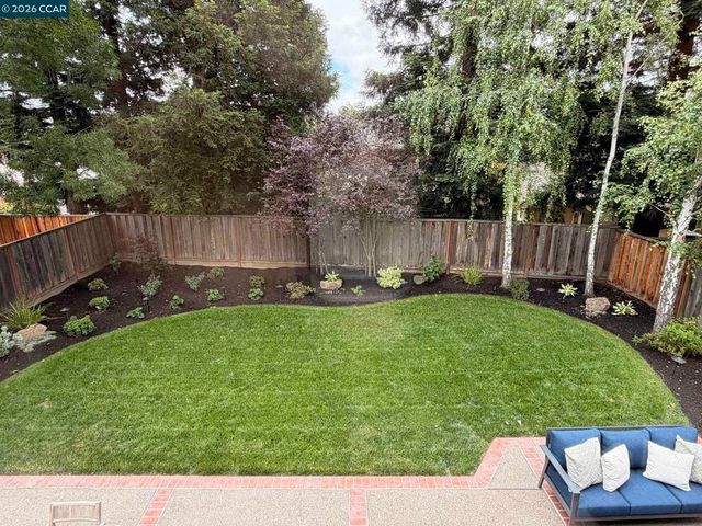 317 Fontaine Dr, Danville, CA 94506