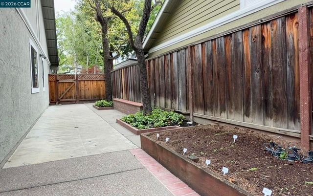 317 Fontaine Dr, Danville, CA 94506