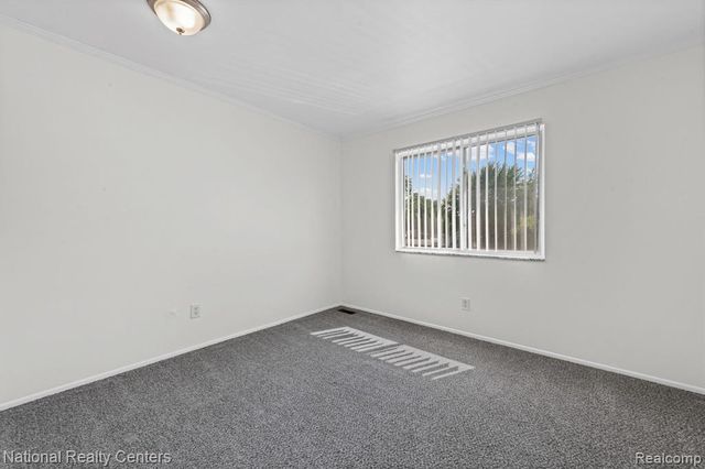 29546 Hoover Road, Warren, MI 48093