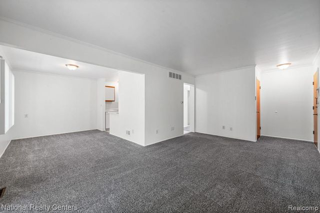 29546 Hoover Road, Warren, MI 48093