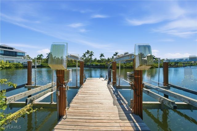 80 Southport CV, Bonita Springs, FL 34134