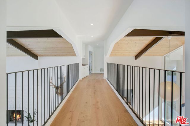 4915 WINNETKA Avenue, Woodland Hills, CA 91364