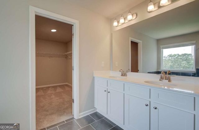 301 Arnewood Circle, Mcdonough, GA 30253