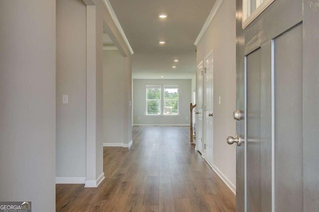 301 Arnewood Circle, Mcdonough, GA 30253