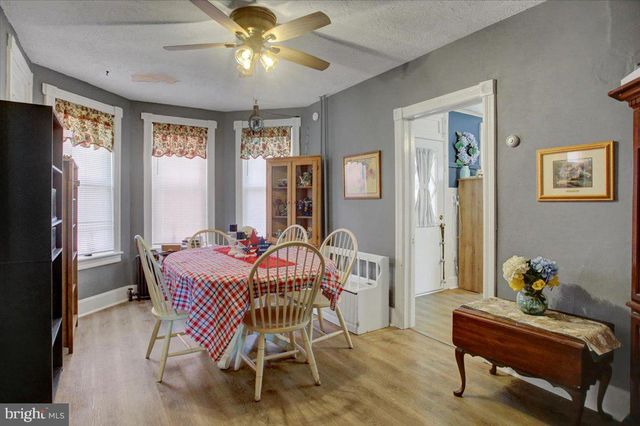 233 CLEVELAND AVENUE, Waynesboro, PA 17268