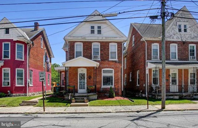 233 CLEVELAND AVENUE, Waynesboro, PA 17268