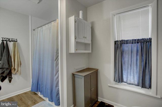 233 CLEVELAND AVENUE, Waynesboro, PA 17268