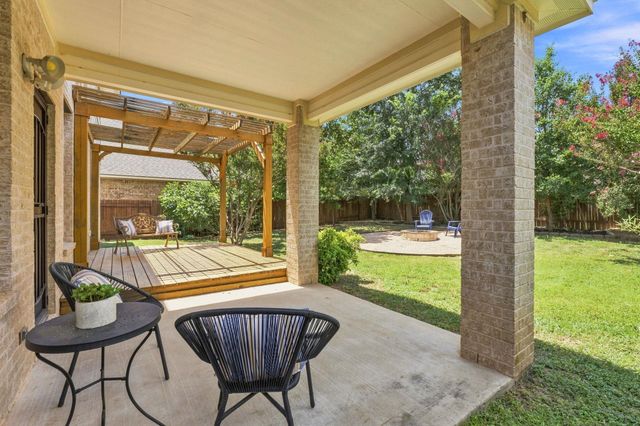 9716 Pasatiempo DR, Austin, TX 78717