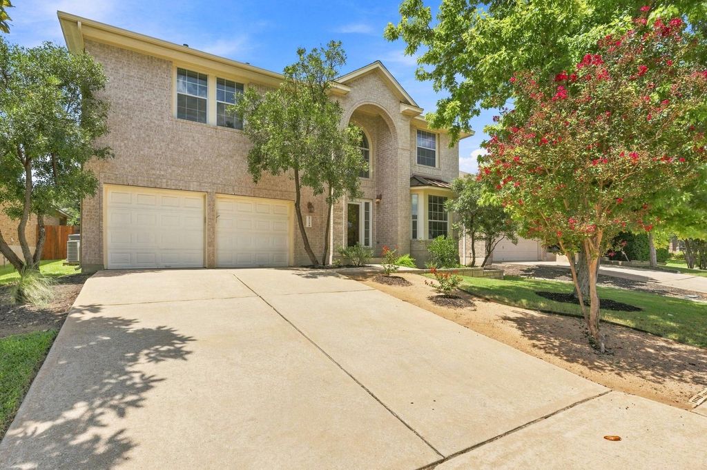 9716 Pasatiempo DR, Austin, TX 78717