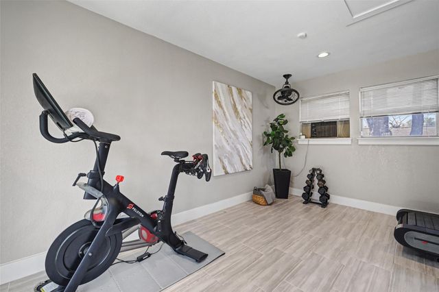 3022 Addie LN, Georgetown, TX 78628