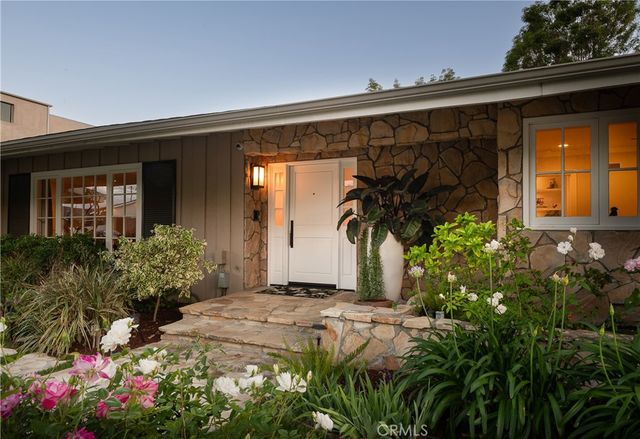 4430 Estrondo Drive, Encino, CA 91436