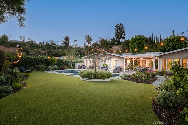 4430 Estrondo Drive, Encino, CA 91436