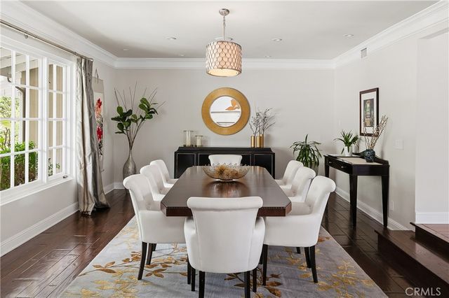 4430 Estrondo Drive, Encino, CA 91436