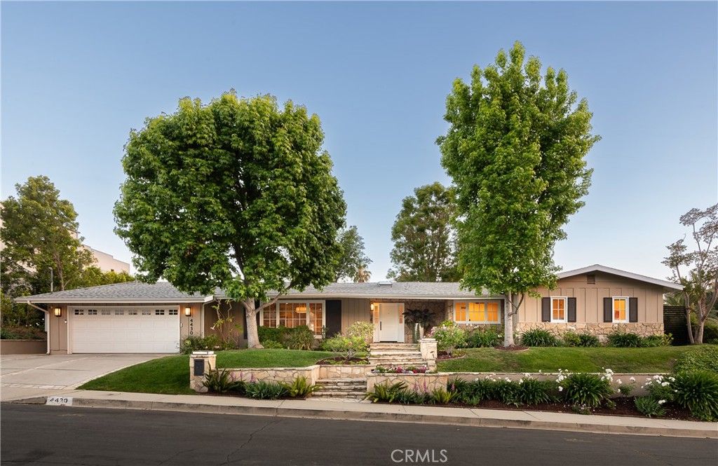 4430 Estrondo Drive, Encino, CA 91436