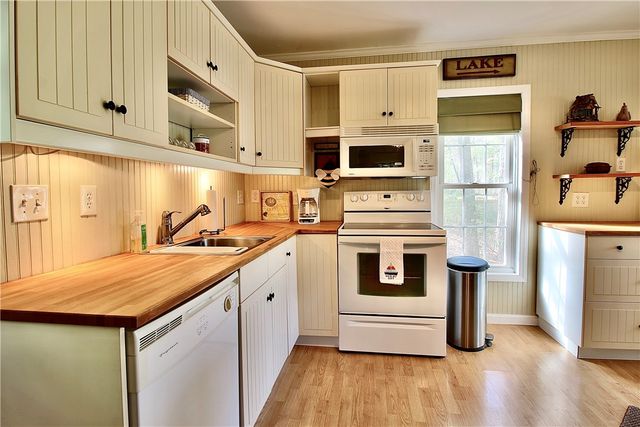 1221 Broadwater Drive, Anderson, SC 29626