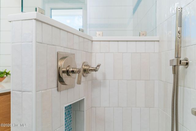 129 Dogwood Circle, Atlantic Beach, NC 28512