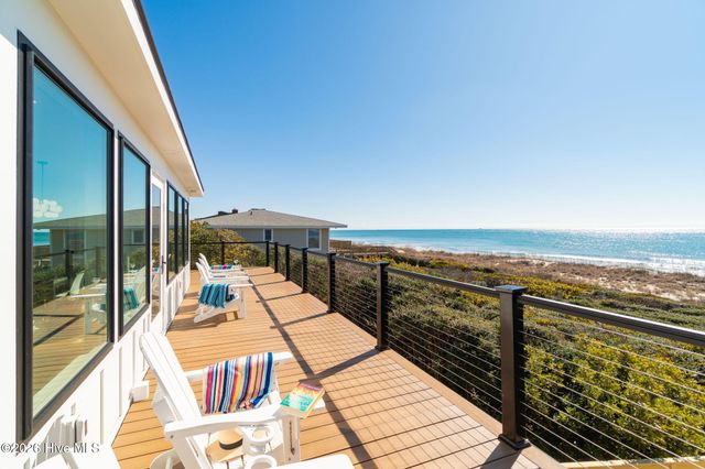 129 Dogwood Circle, Atlantic Beach, NC 28512