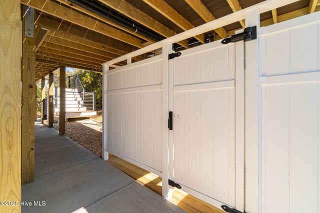 129 Dogwood Circle, Atlantic Beach, NC 28512