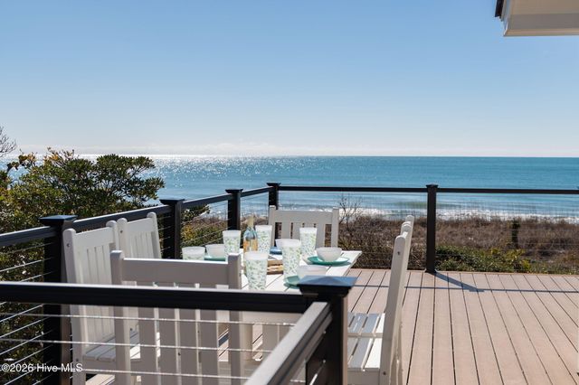 129 Dogwood Circle, Atlantic Beach, NC 28512