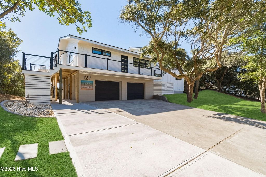 129 Dogwood Circle, Atlantic Beach, NC 28512