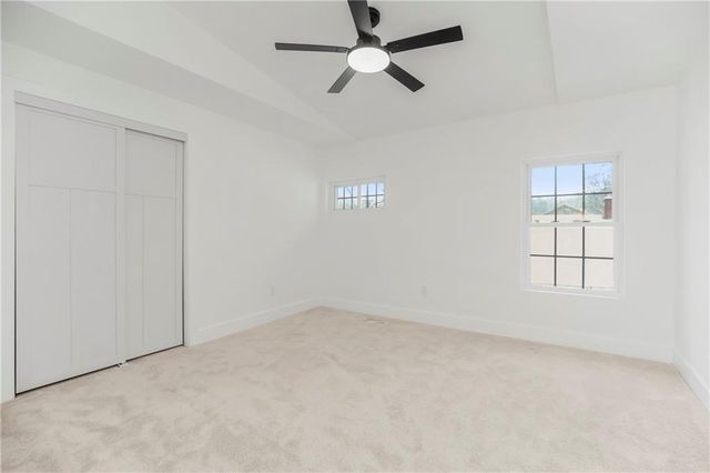 1327 New Jersey Street, Lawrence, KS 66044