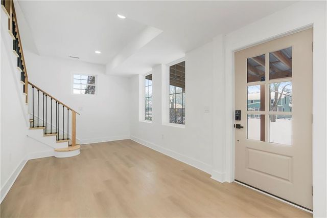 1327 New Jersey Street, Lawrence, KS 66044