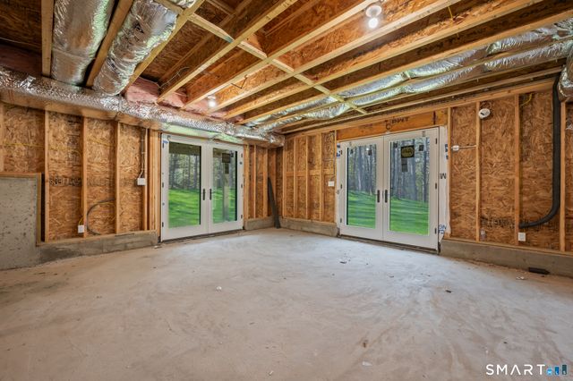 61 Twinbrook Drive, Somers, CT 06071