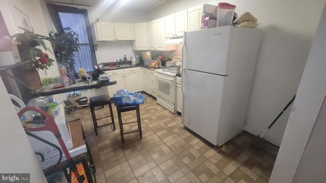 42 N EAST ST, York, PA 17403