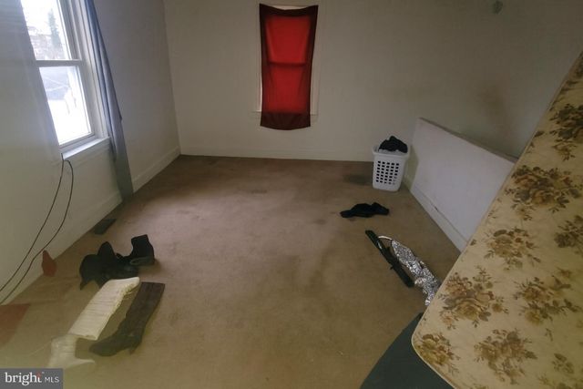 42 N EAST ST, York, PA 17403