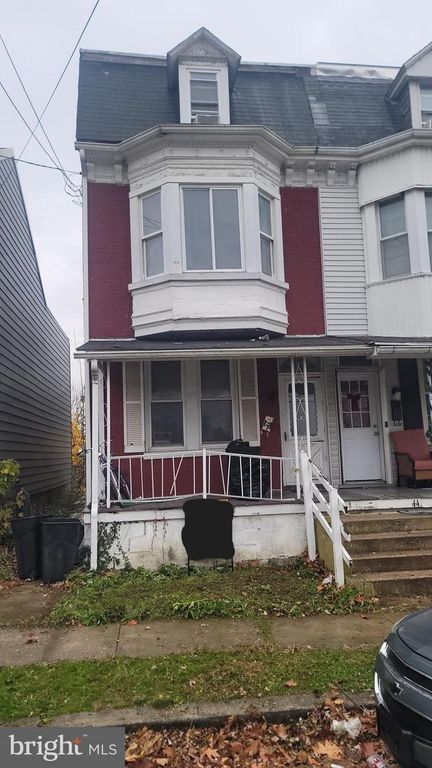 42 N EAST ST, York, PA 17403