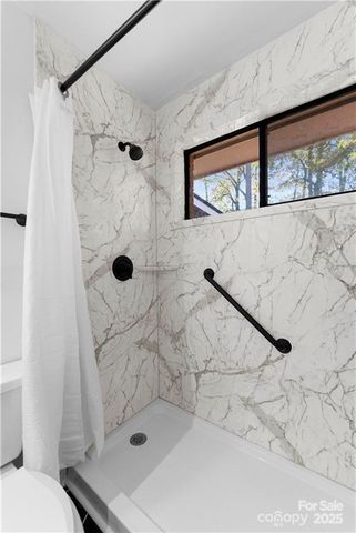 514 Camrose Drive, Charlotte, NC 28215