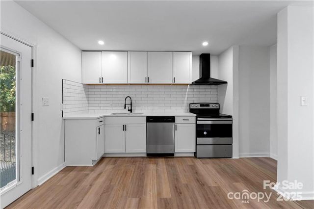 514 Camrose Drive, Charlotte, NC 28215