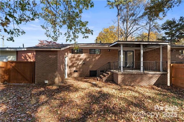 514 Camrose Drive, Charlotte, NC 28215