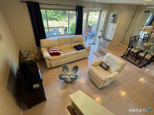 7 Clearwater Lane 7, East Hampton, CT 06424