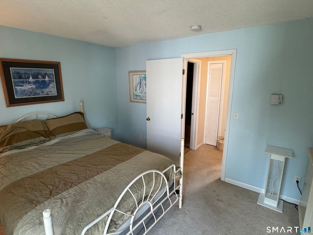 7 Clearwater Lane 7, East Hampton, CT 06424